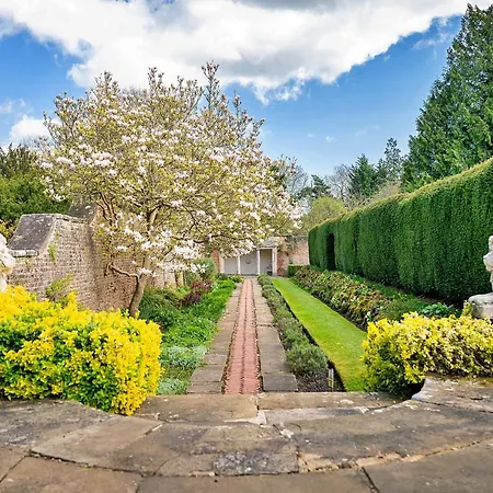 Finest Retreats - Rosedale Hall *