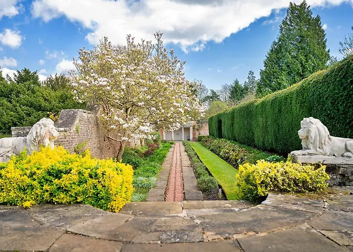 Finest Retreats - Rosedale Hall *